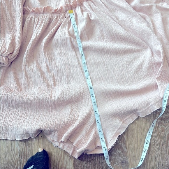 MABLE ROSE COLOR ROMPER FRILLY SIZE S FRINGE HEM PEASANT SLEEVES DEEP POCKETS - Picture 15 of 15